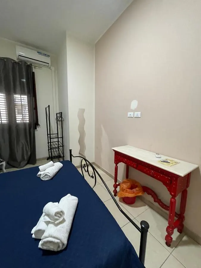 Guest house Maya Palace Real Rooms Palermo Centre Close To Cathedral
