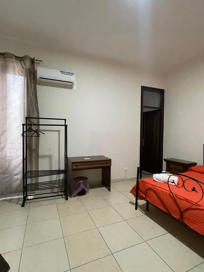 Guest house Maya Palace Real Rooms Palermo Centre Close To Cathedral