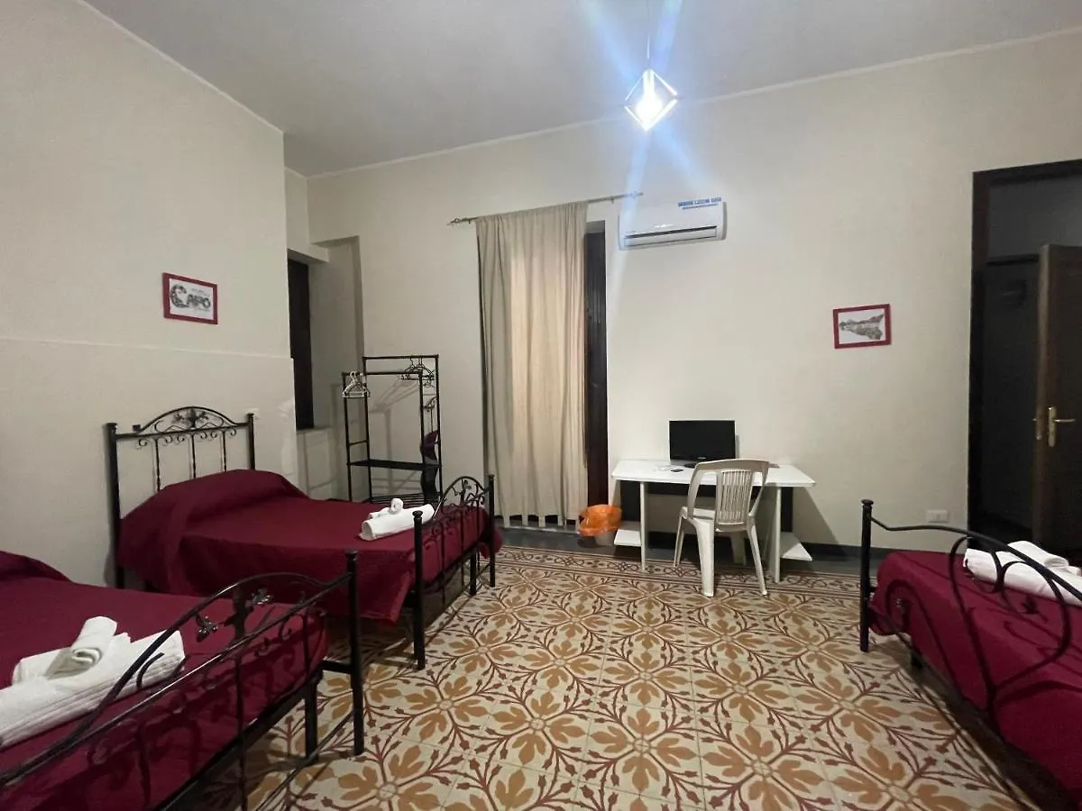 Maya Palace Real Rooms Palermo Centre Close To Cathedral 0*,  Italy