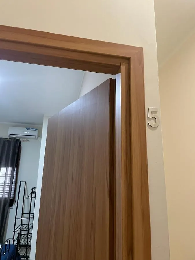 Guest house Maya Palace Real Rooms Palermo Centre Close To Cathedral Italy