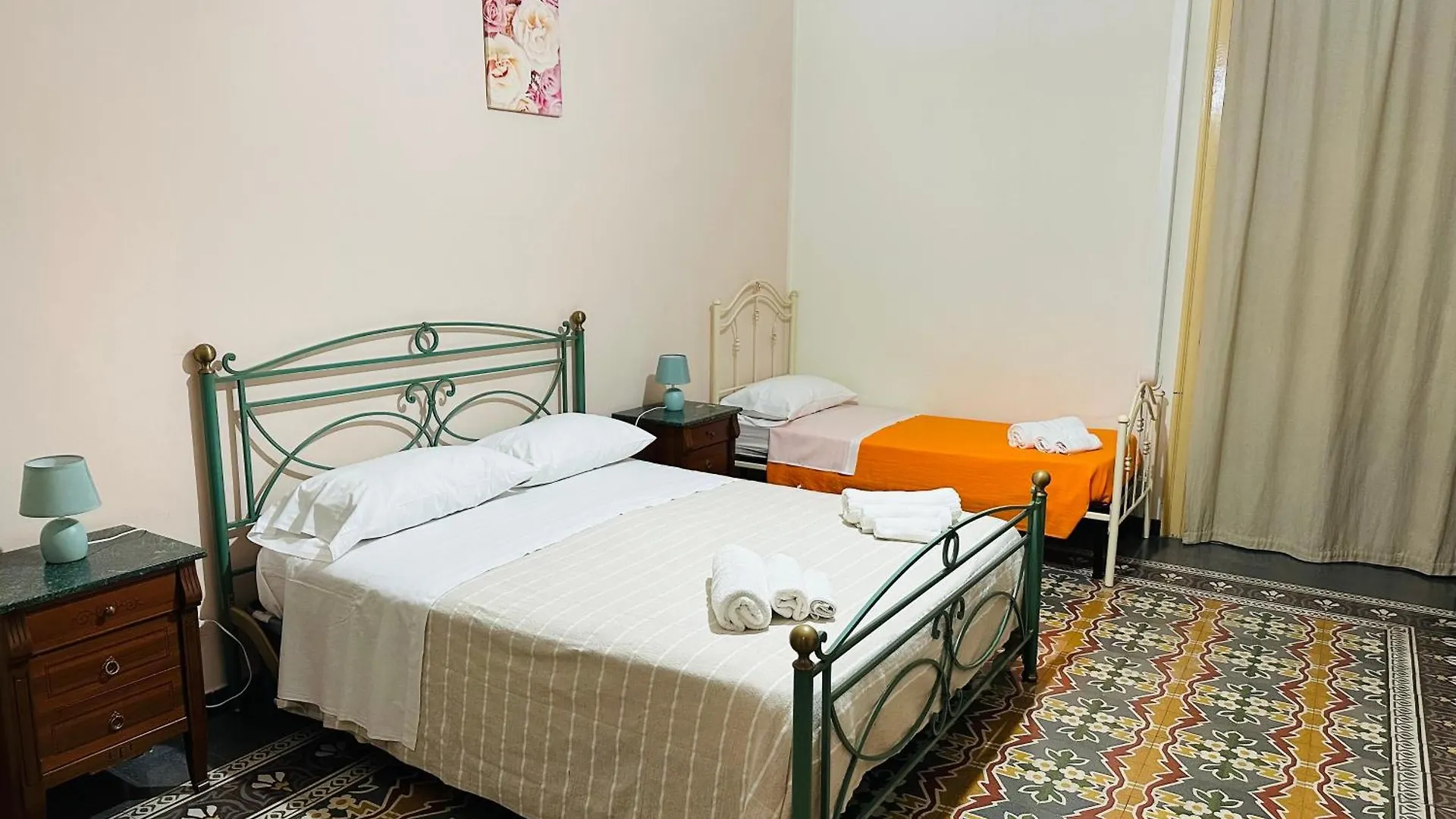 Maya Palace Real Rooms Palermo Centre Close To Cathedral
